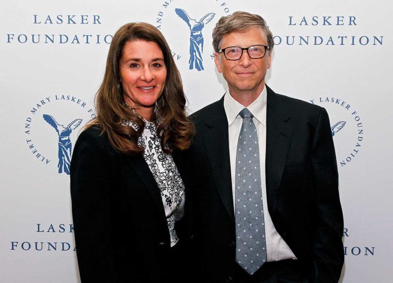 Vợ chồng Bill Gates mở Website tải sách chuyên ngành miễn phí cho sinh viên