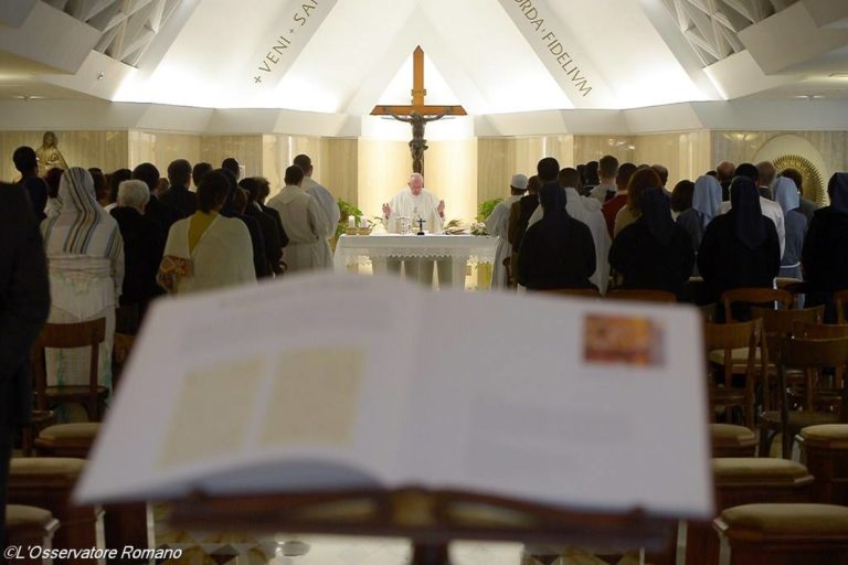 15 lý do người ta thường đưa ra để tránh không phải đi lễ