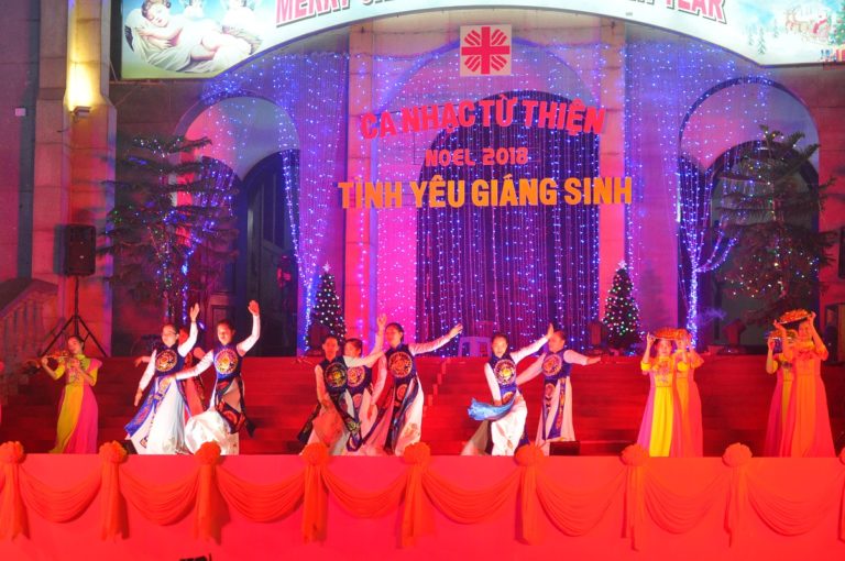 GIÁO PHẬN BÀ RỊA : ĐÊM NHẠC TỪ THIỆN