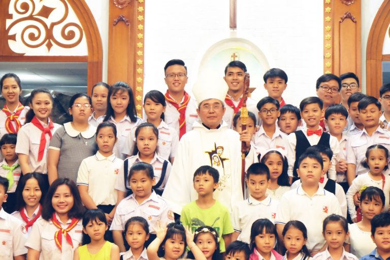 GIÁO XỨ MARTINÔ : KỶ NIỆM 5 NĂM THÀNH LẬP