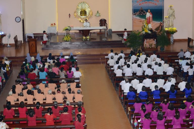 GIÁO XỨ TAM HÀ : MỪNG BỔN MẠNG GIÁO KHU PHAOLÔ