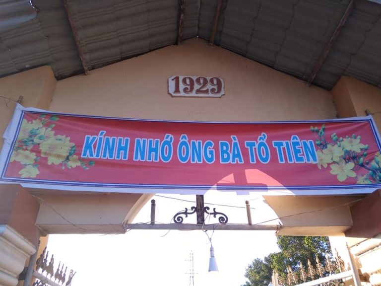 Họ đạo Cái Bông : Thánh Lễ cầu cho ông bà tổ tiên