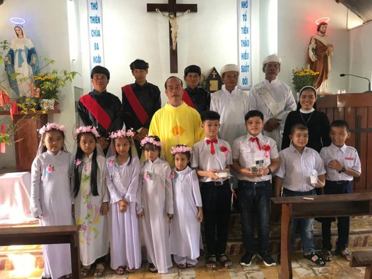 Họ đạo Vang Quới Mừng Xuân Kỷ Hợi!