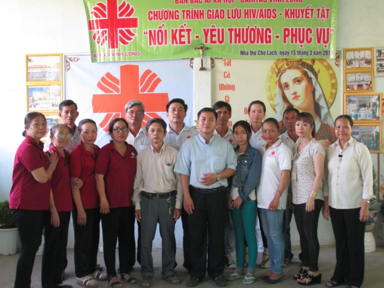 GIAO LƯU HIV/AIDS – KHUYẾT TẬT GIÁO PHẬN VĨNH LONG