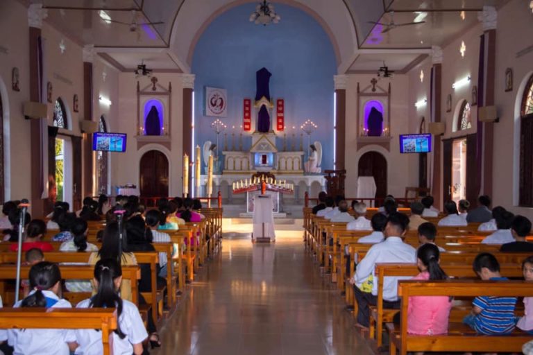 Họ đạo Nhân Nghĩa : Thứ Sáu Tuần Thánh