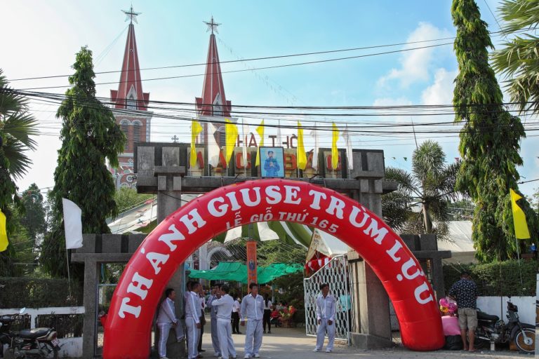 GIÁO PHẬN VĨNH LONG : LỄ GIỖ LẦN 165 CỦA THÁNH GIUSE TRÙM LỰU