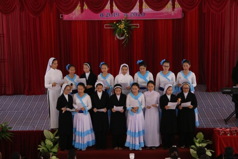 Dòng Mến Thánh Giá Cái Nhum : Họp mặt Ái Hữu