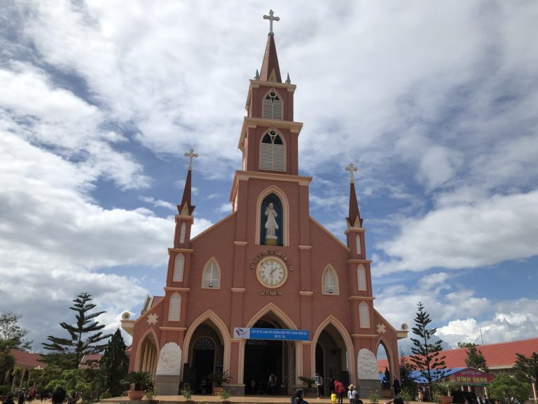 GIÁO PHẬN KONTUM : NGÀY LOAN BÁO TIN MỪNG 2019