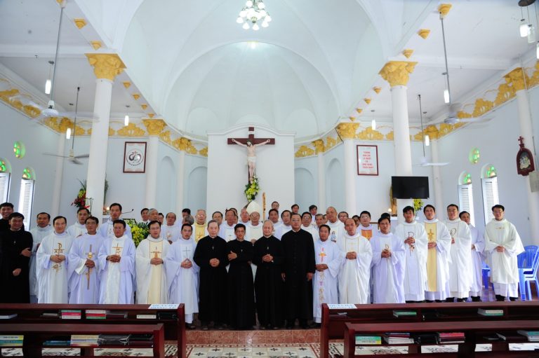 Dòng Kitô Vua : Thánh Lễ khai mạc năm Thánh mừng 150 năm thành lập