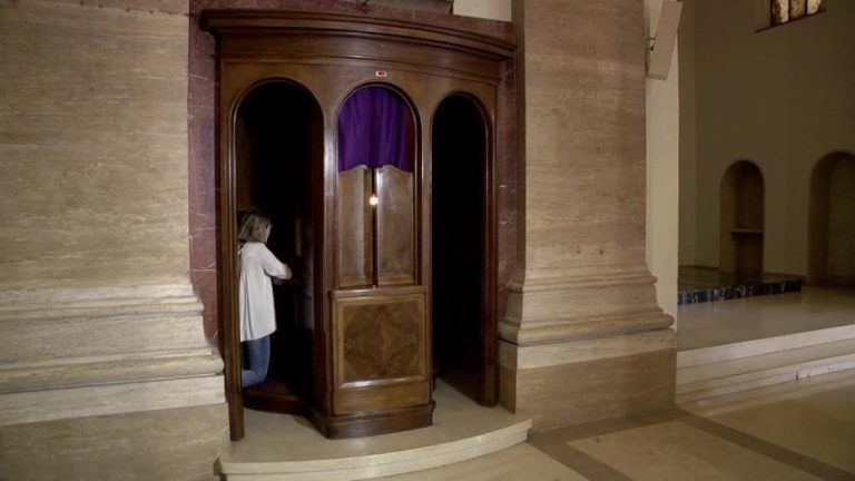 Đi xưng tội mùa đại dịch