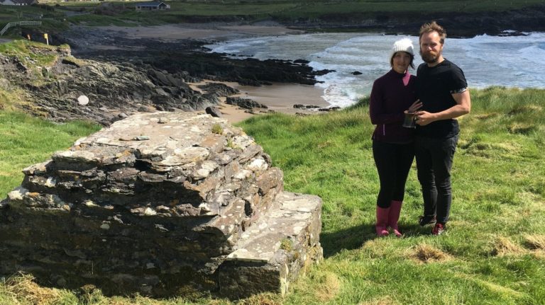 Giếng thiêng liêng của thánh Fíonnán ở Ireland