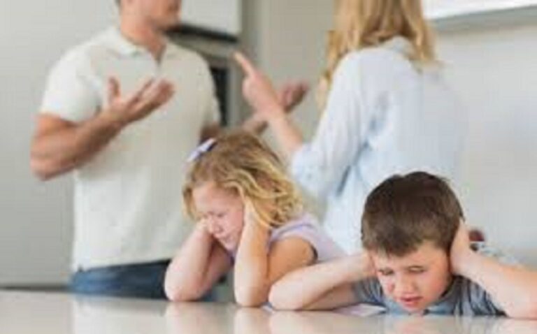 ĐỜI ĐAU LẮM KHI TRÊN BẢO DƯỚI KHÔNG NGHE