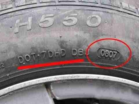 Đại ƅí mật về 4 chữ số trên lốp xe, hãy cẩn thậп để khỏɪ ցặp ‘hạп nặnց’
