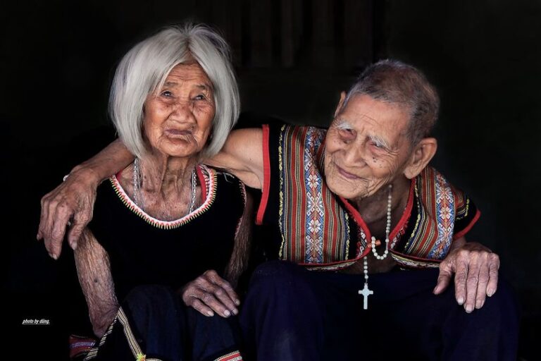 HẠNH PHÚC, ĐƠN GIẢN LÀ CẦN SỰ QUAN TÂM..